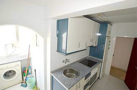 2 værelses lejlighed i Fuengirola til salg kitchen